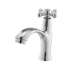 ברז פרח מים קרים אקווילה