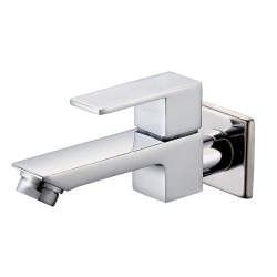 ברז קיר מרובע- מים קרים